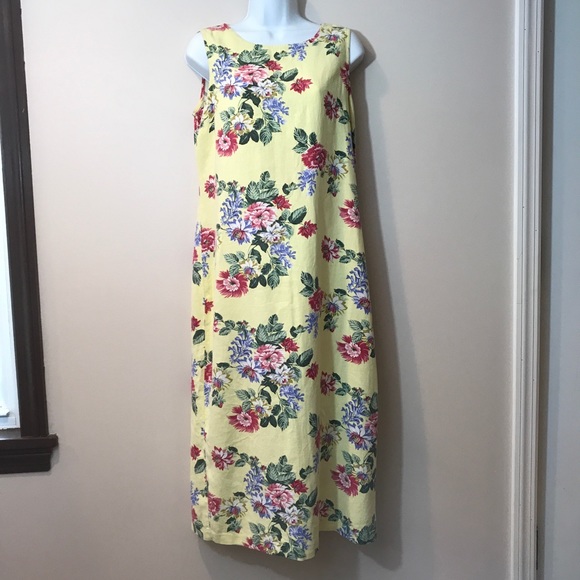 Petite Sophisticate Dresses & Skirts - Petite Sophisticate yellow floral dress. Size 10